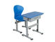 Niebieskie pojedyncze biurko i zestaw krzeseł dla ucznia, stół do pisania dla dzieci w klasie